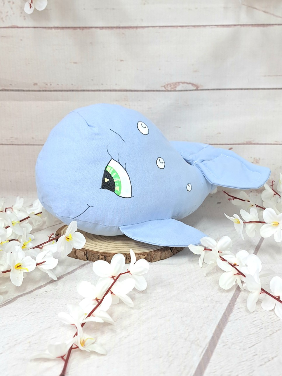 Ръчно изработена играчка риба