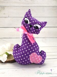 Ръчно изработено коте
