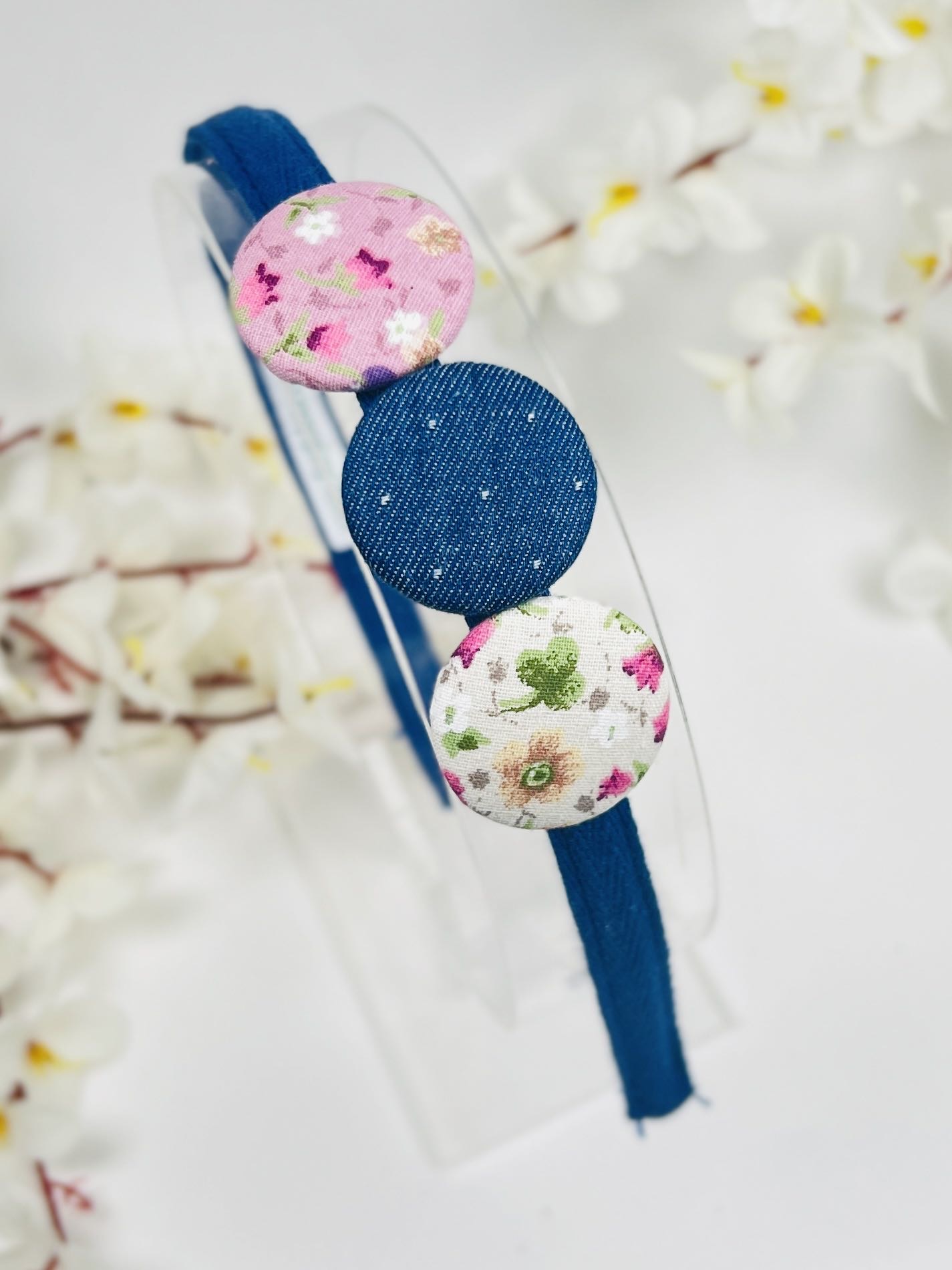 Диадема с копчета Диадема с копчета