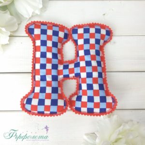 Текстилни букви