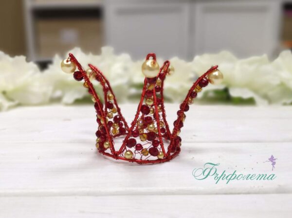 Корона с перли и кристали