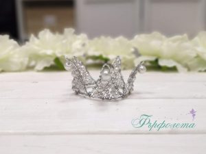 Корона с перли и кристали