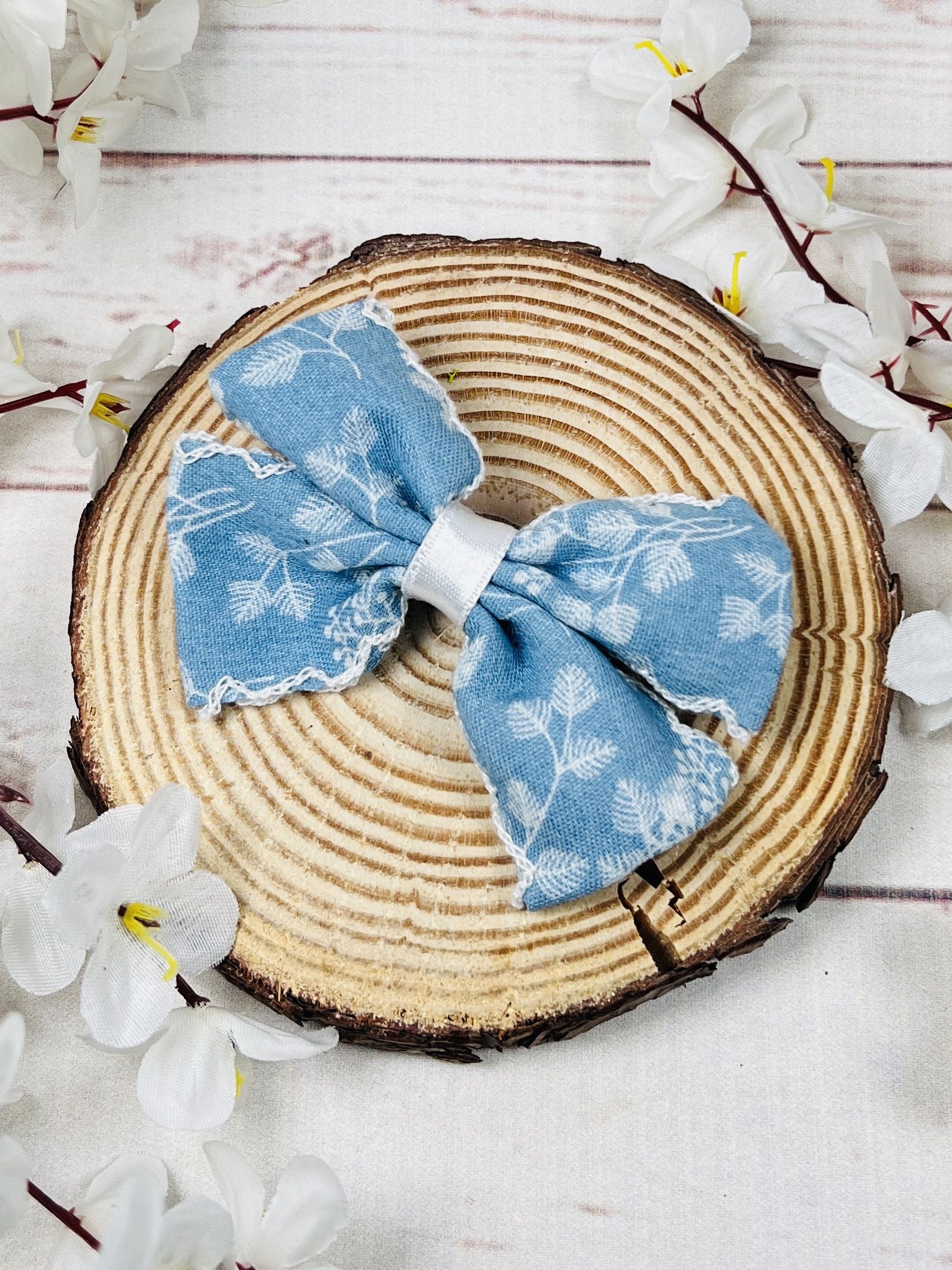 Фиба с панделка