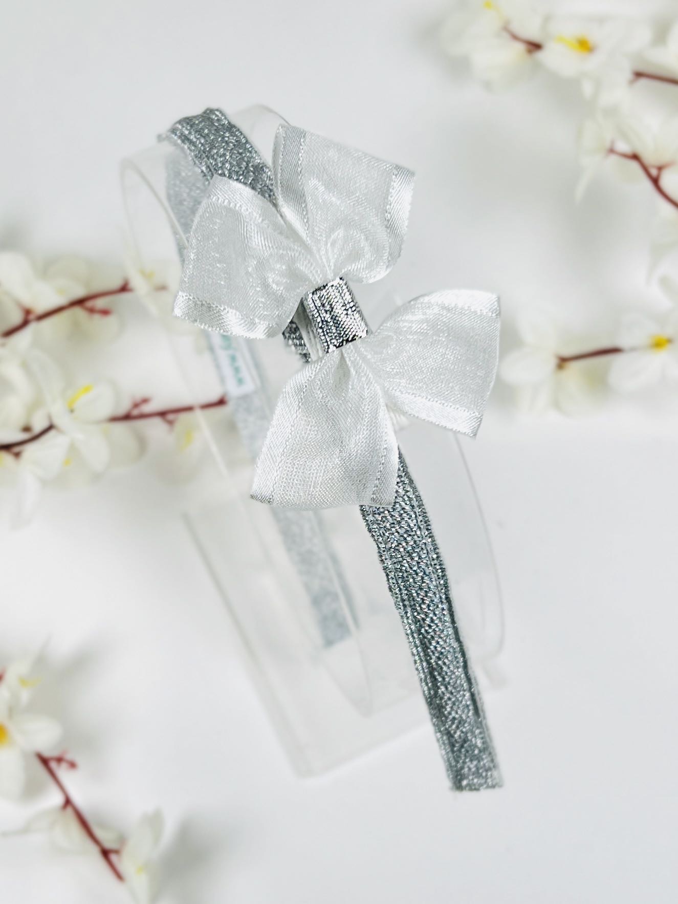 Ръчно изработена диадема Ръчно изработена диадема