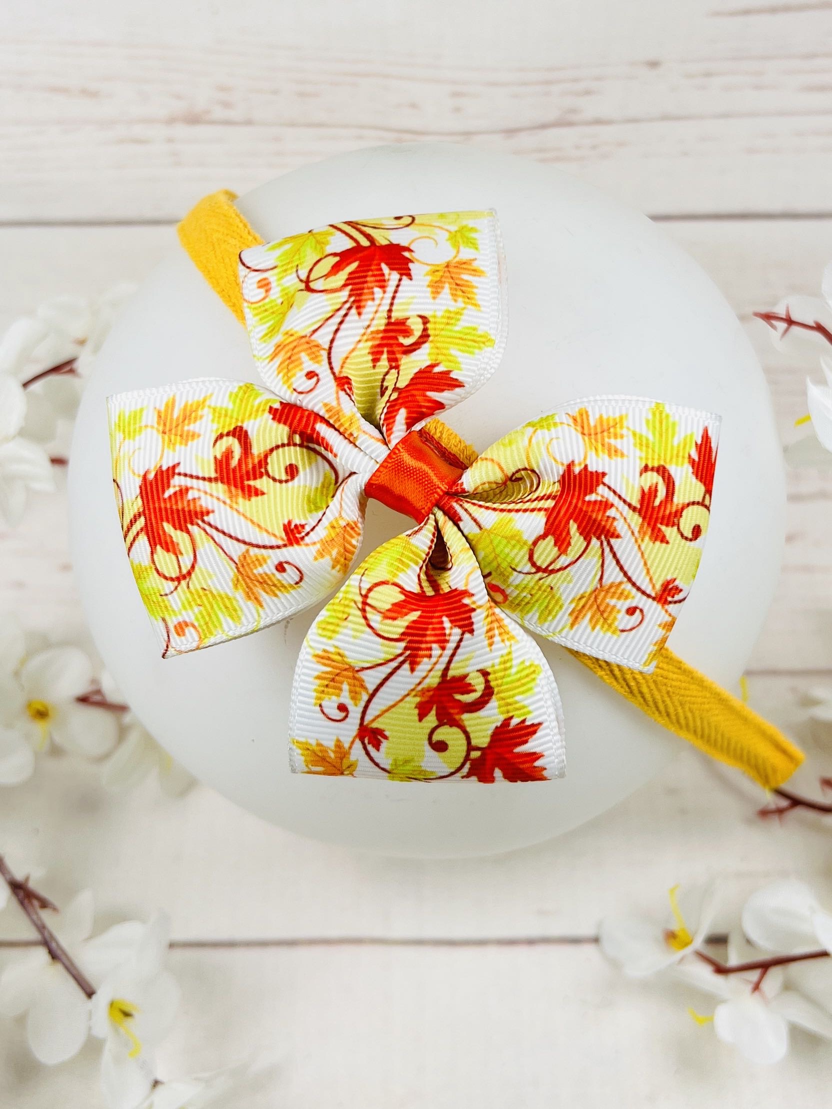 Диадема с панделка Диадема ръчна изработка