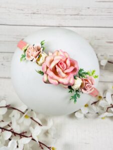 Ръчно изработена диадема с цветя