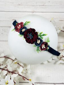 Ръчно изработена диадема с цветя