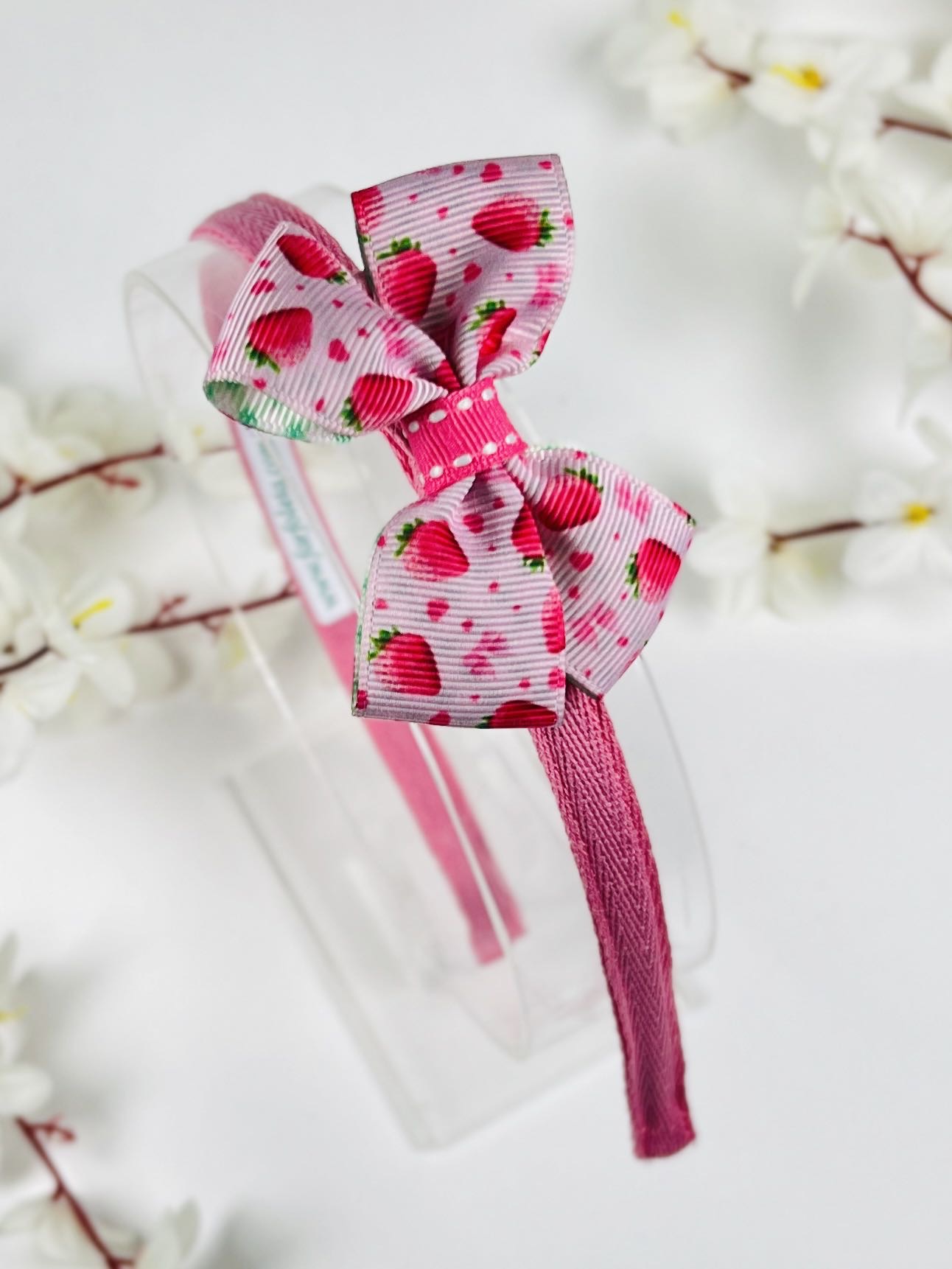 Диадема с панделка Диадема с панделка