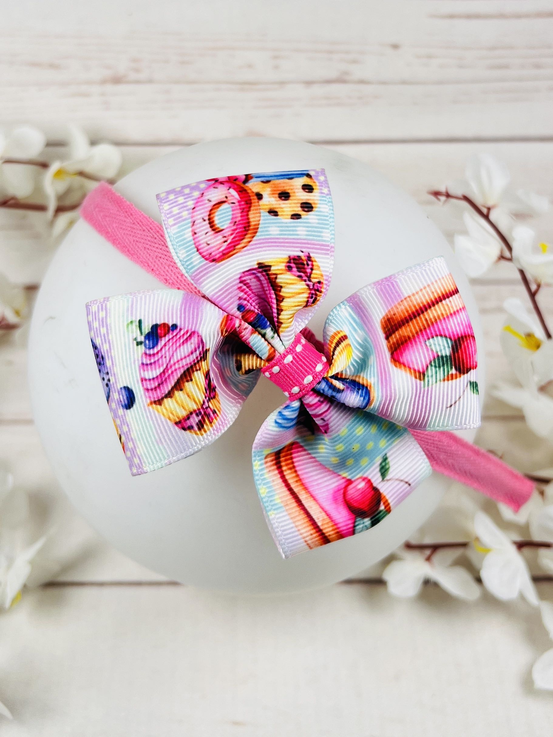 Диадема с панделка Диадема с панделка