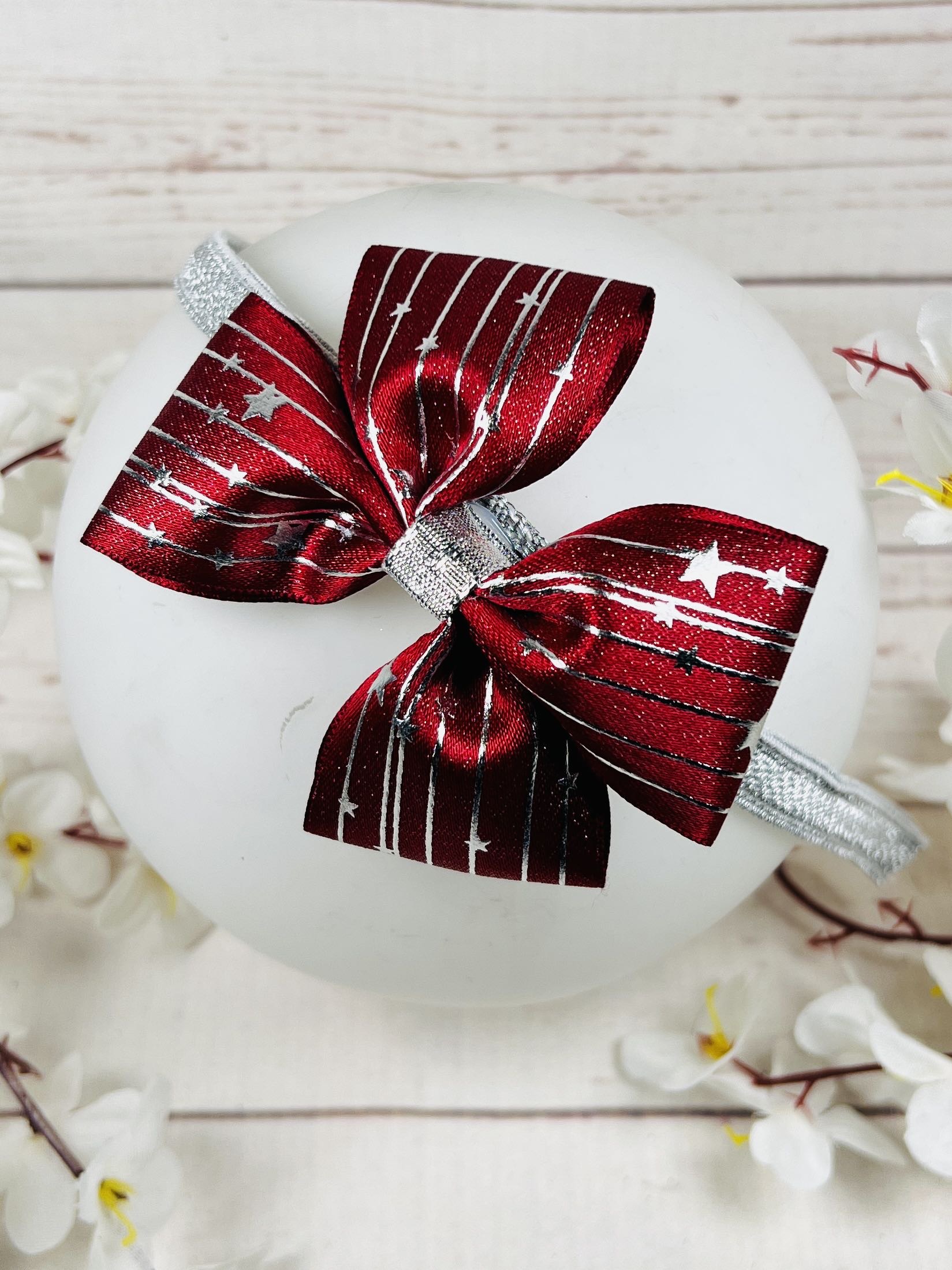 Диадема с панделка Диадема с панделка