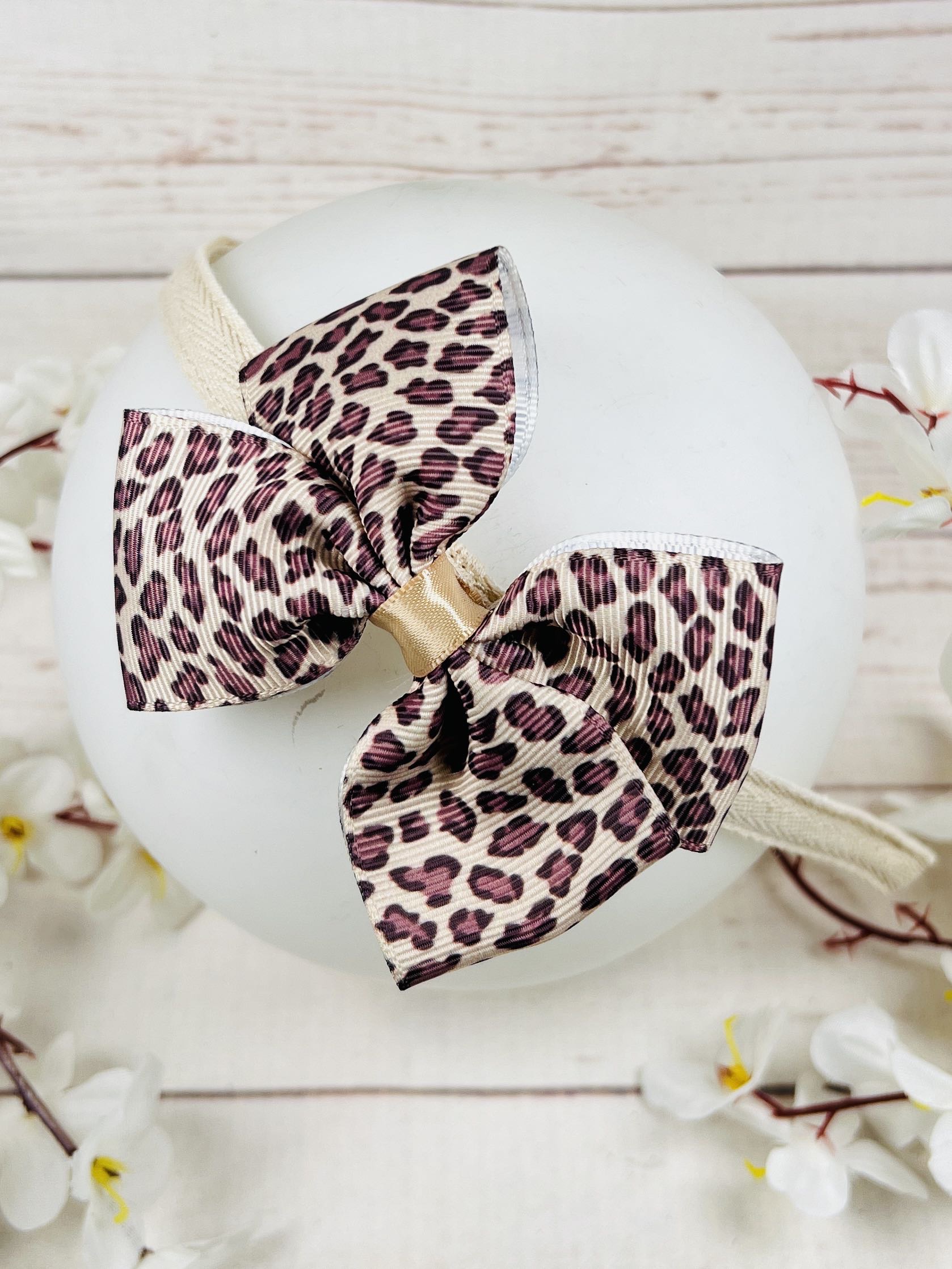 Ръчно изработена диадема Ръчно изработена диадема